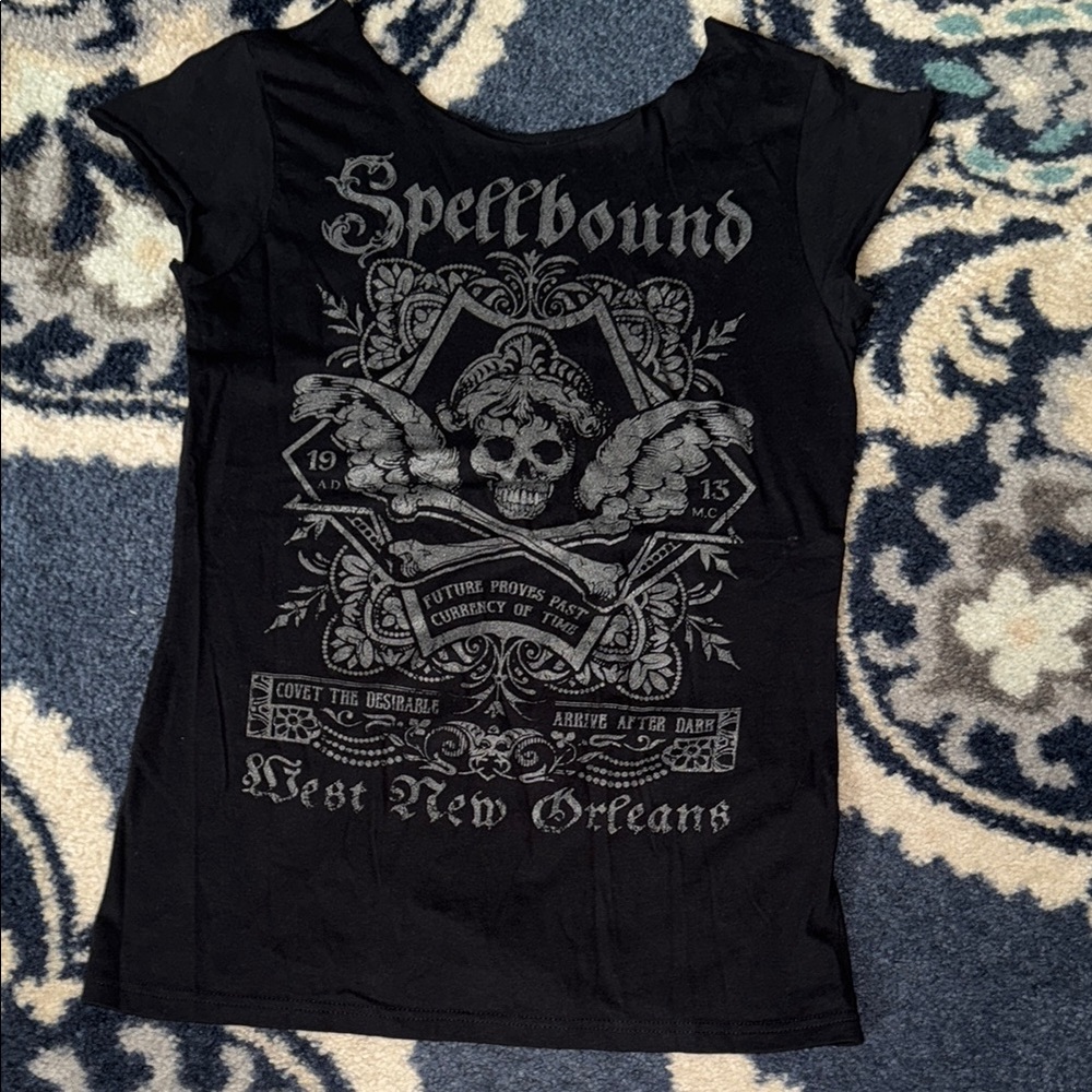 NWOT Black Graphic Tee with Skull Design